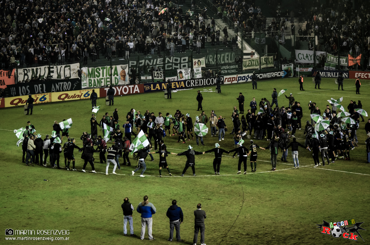 La alegría de jugadores y todo el pueblo banfileño.