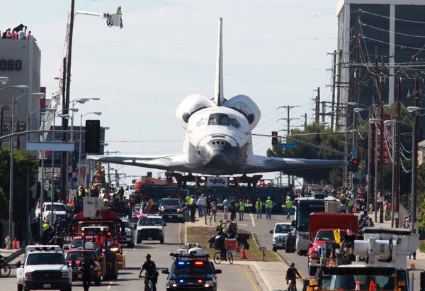 Los astronautas pararon para pedir direcciones